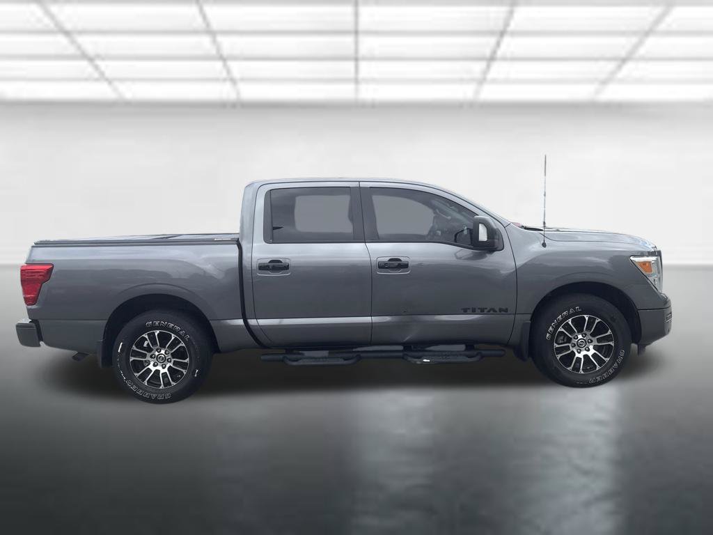Used 2021 Nissan Titan SV w/ SV Convenience Package AWD/4WD image 6