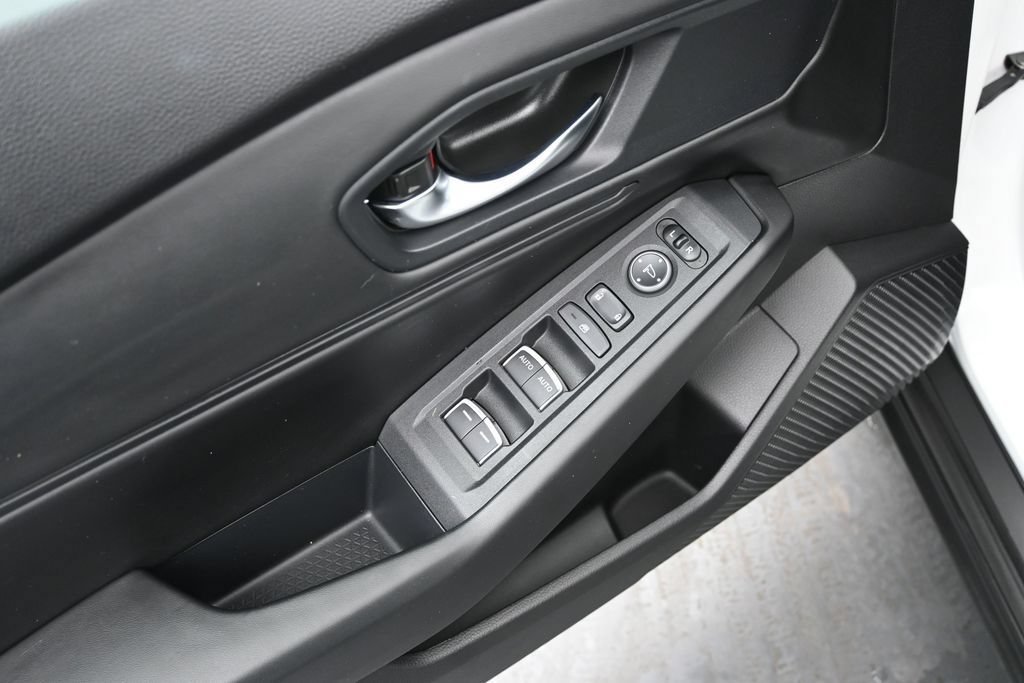 Certified 2024 Honda Accord EX image 20