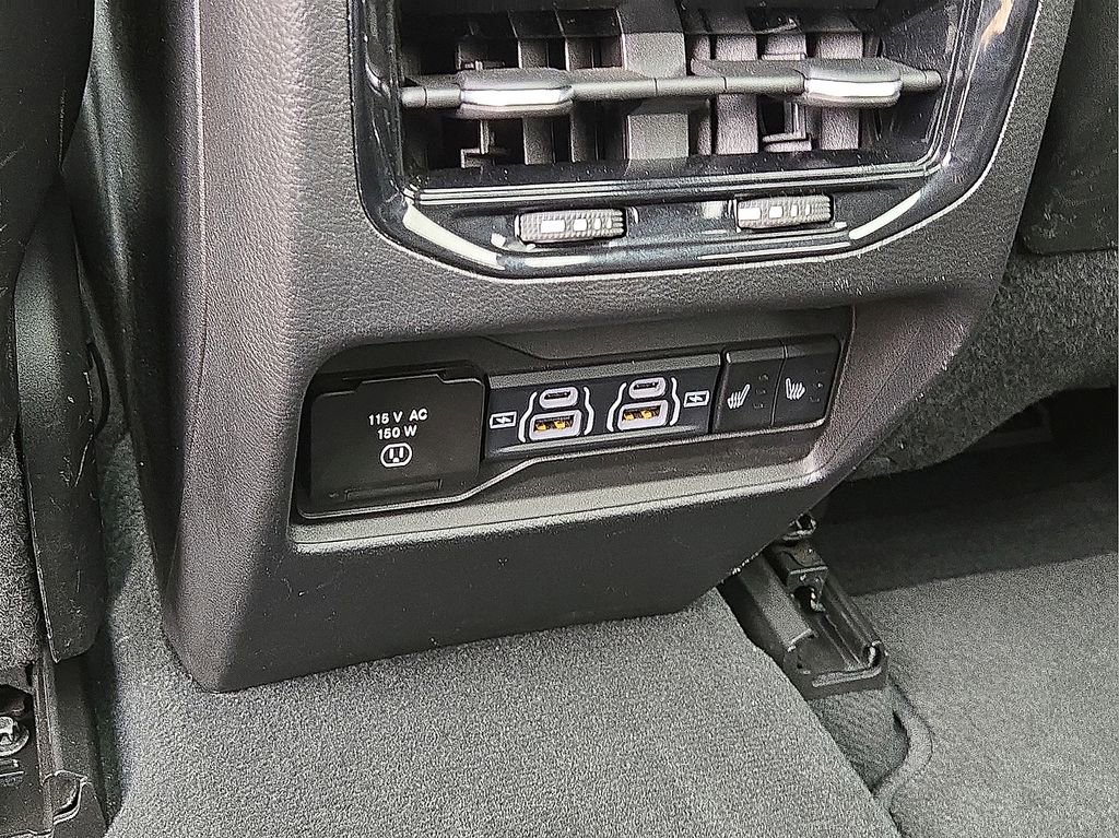 Used 2022 Jeep Grand Cherokee Limited 4xe image 18