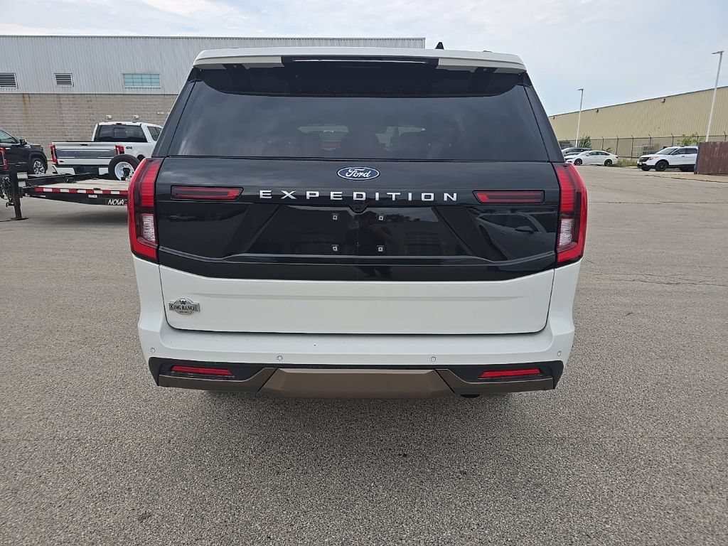 Used 2025 Ford Expedition King Ranch AWD/4WD image 5
