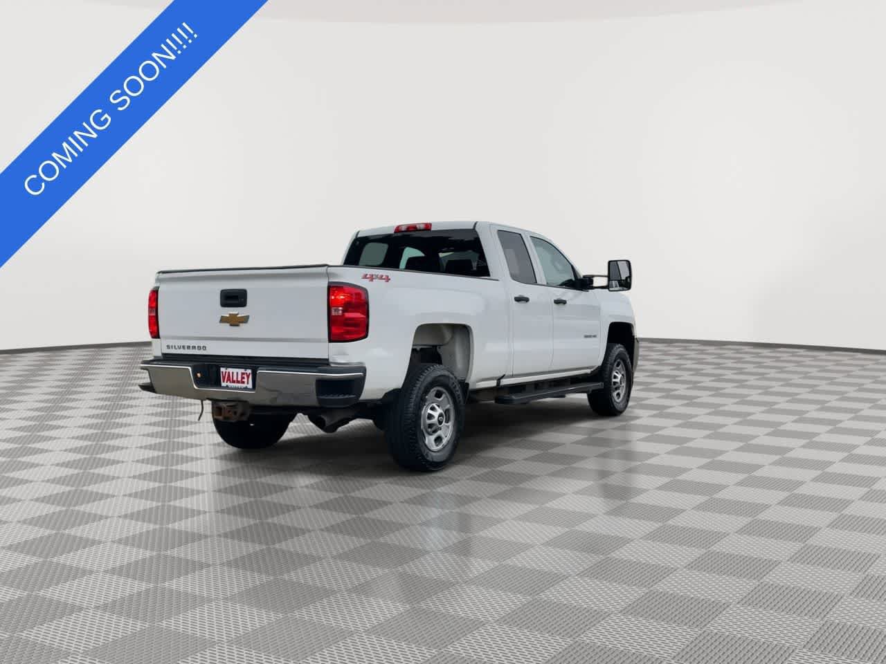 Used 2019 Chevrolet Silverado 2500 W/T AWD/4WD image 8