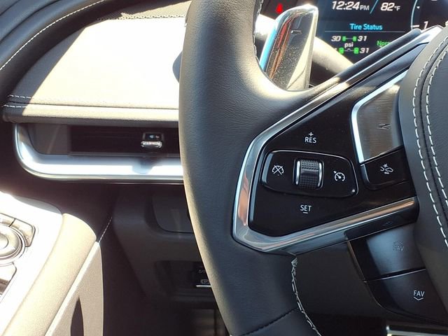 Used 2025 Chevrolet Corvette Stingray Preferred Conv w/ Z51 Performance Package RWD image 13