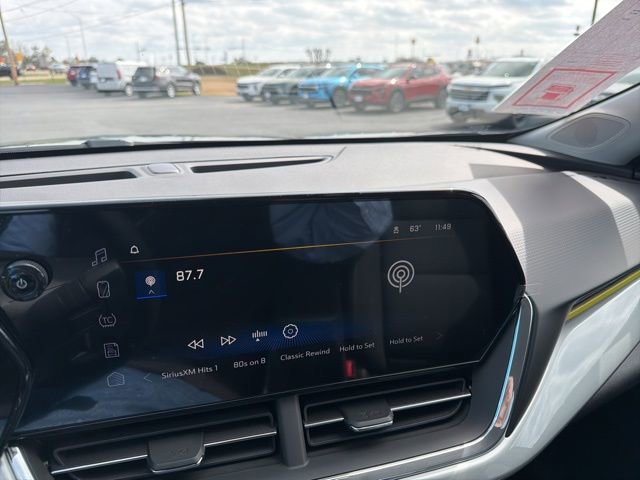 New 2026 Chevrolet Trax LT w/ Midnight Edition FWD image 13