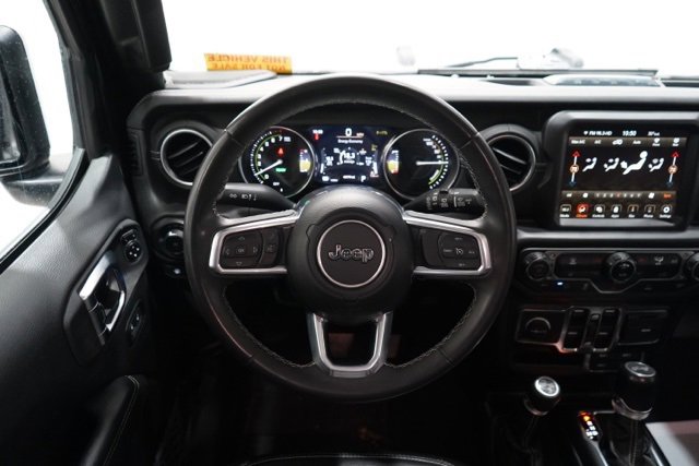 Used 2023 Jeep Wrangler Unlimited Sahara image 10