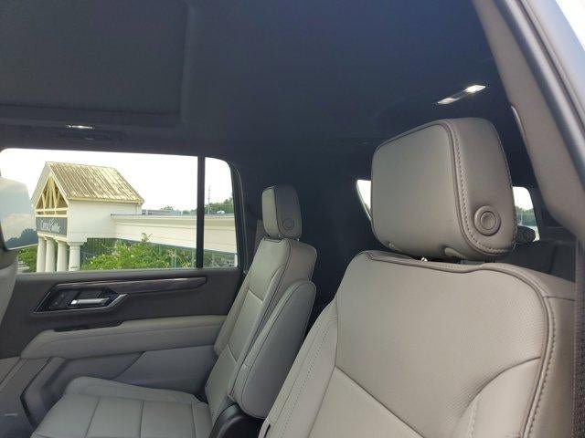 New 2026 GMC Yukon XL Elevation w/ Elevation Premium Package AWD/4WD image 10