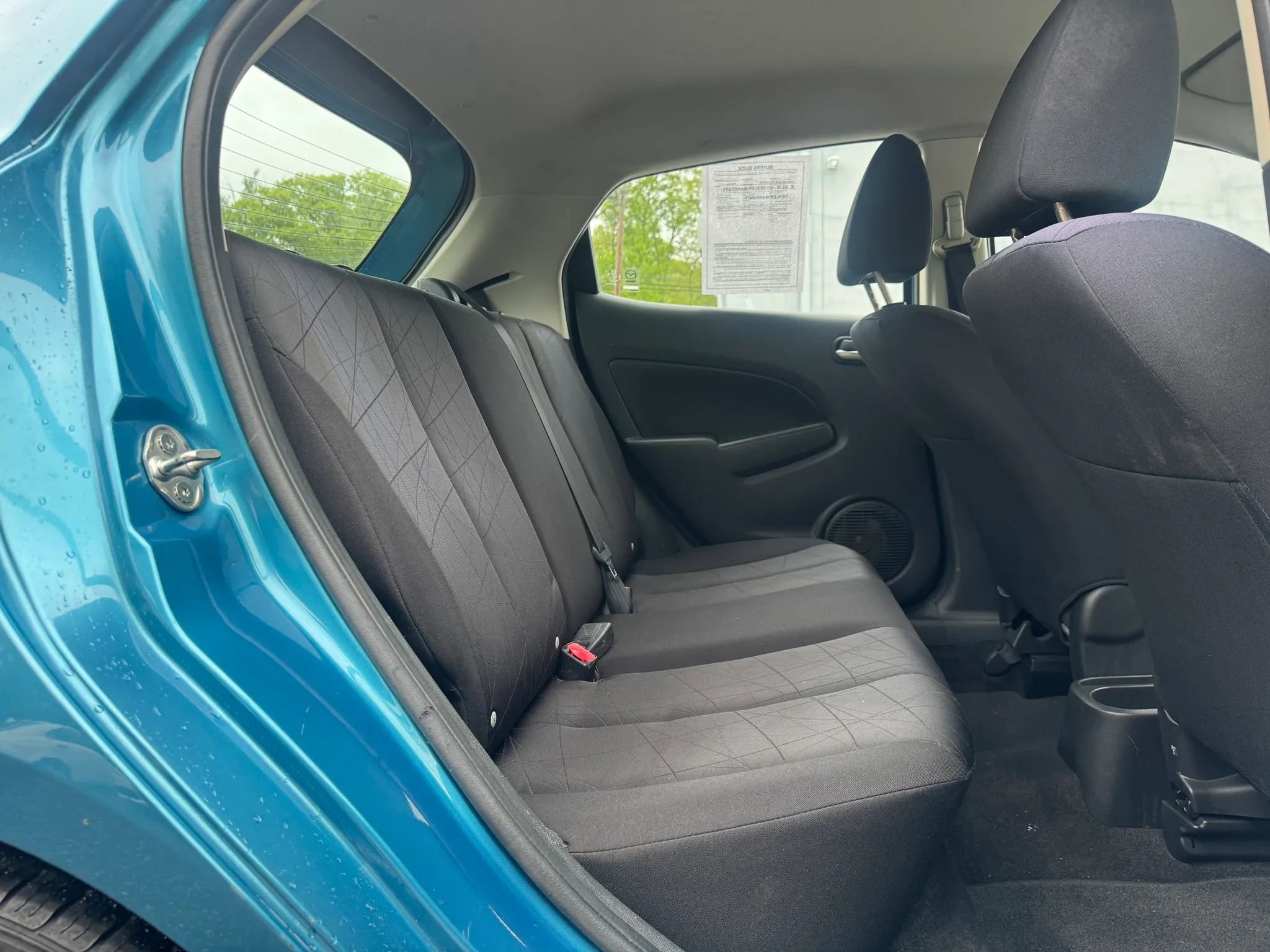 Used 2011 MAZDA MAZDA2 Sport FWD image 18