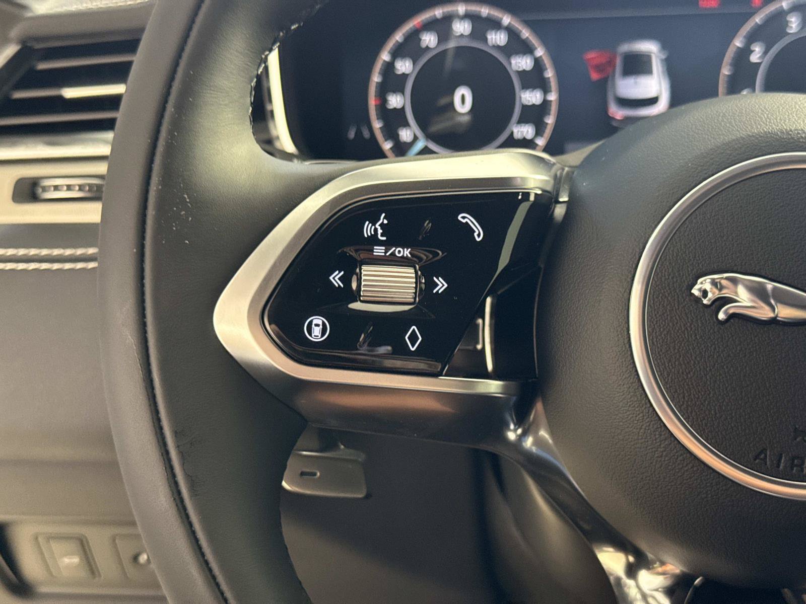 New 2026 Jaguar F-PACE R-Dynamic S AWD/4WD image 33