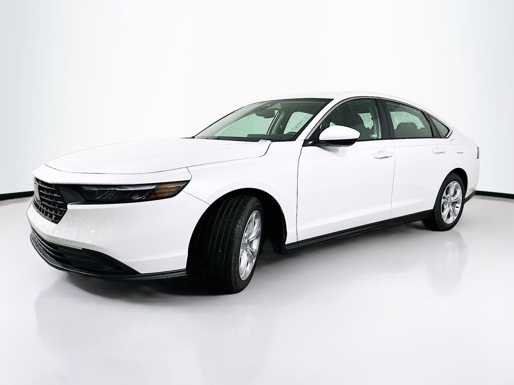 Used 2025 Honda Accord LX image 2