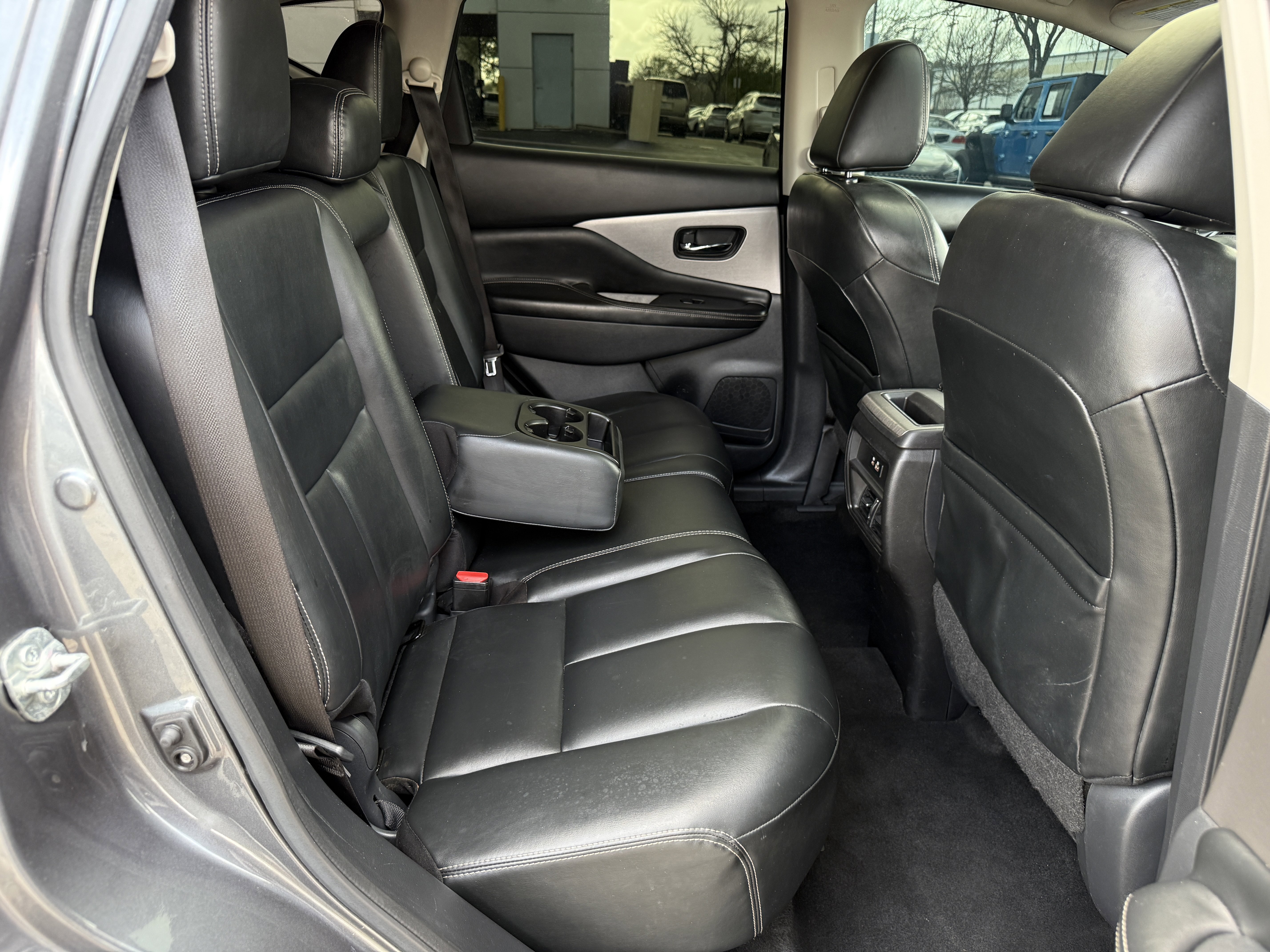 Used 2020 Nissan Murano SV w/ Premium Package image 30