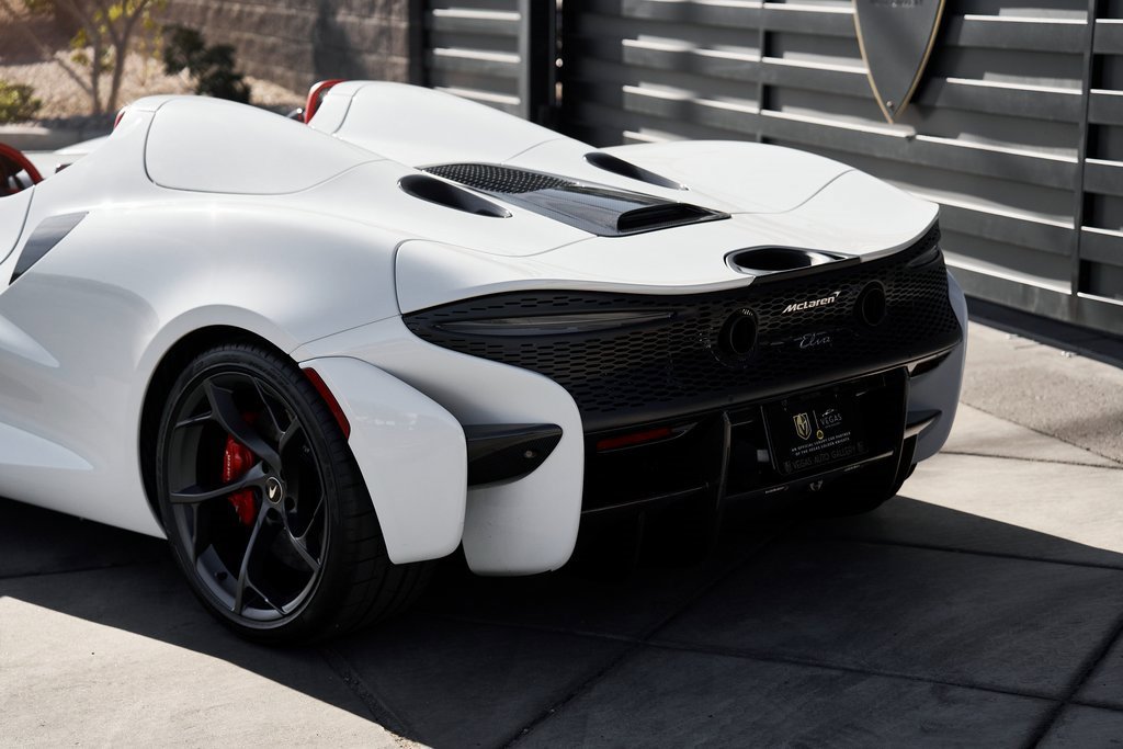 Used 2021 McLaren Elva image 12