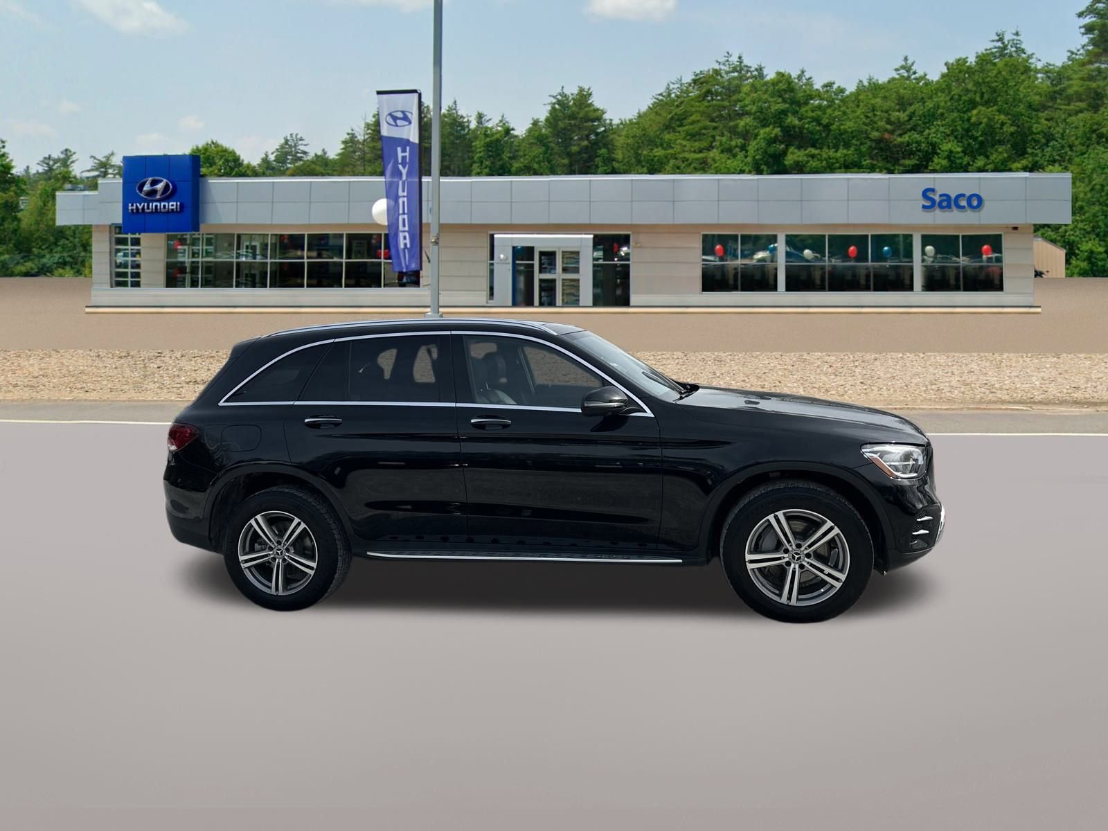 Used 2021 Mercedes-Benz GLC 300 4MATIC image 5