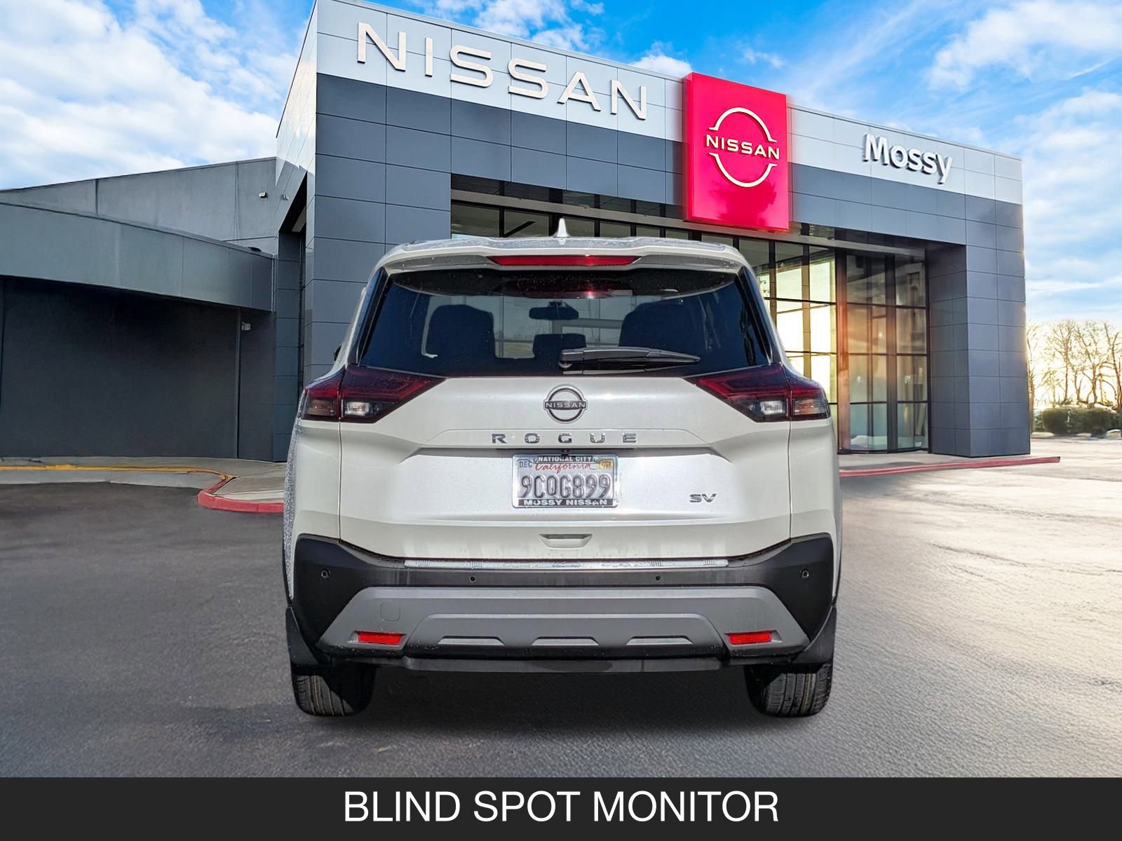 Certified 2023 Nissan Rogue SV image 9