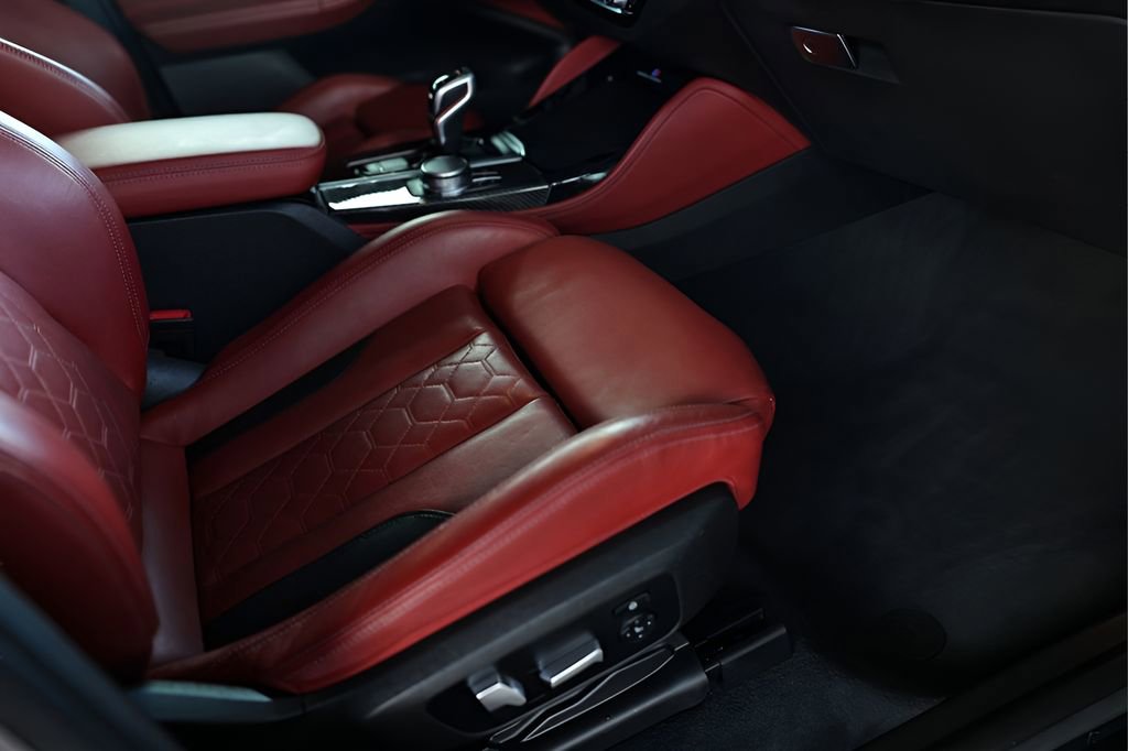 Used 2020 BMW X4 M w/ Executive Package image 75