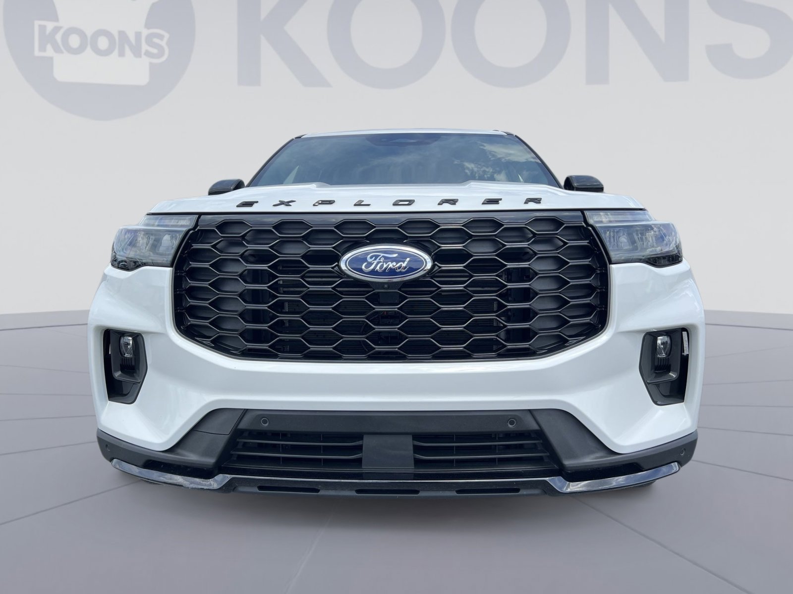Used 2025 Ford Explorer ST-Line AWD/4WD image 19