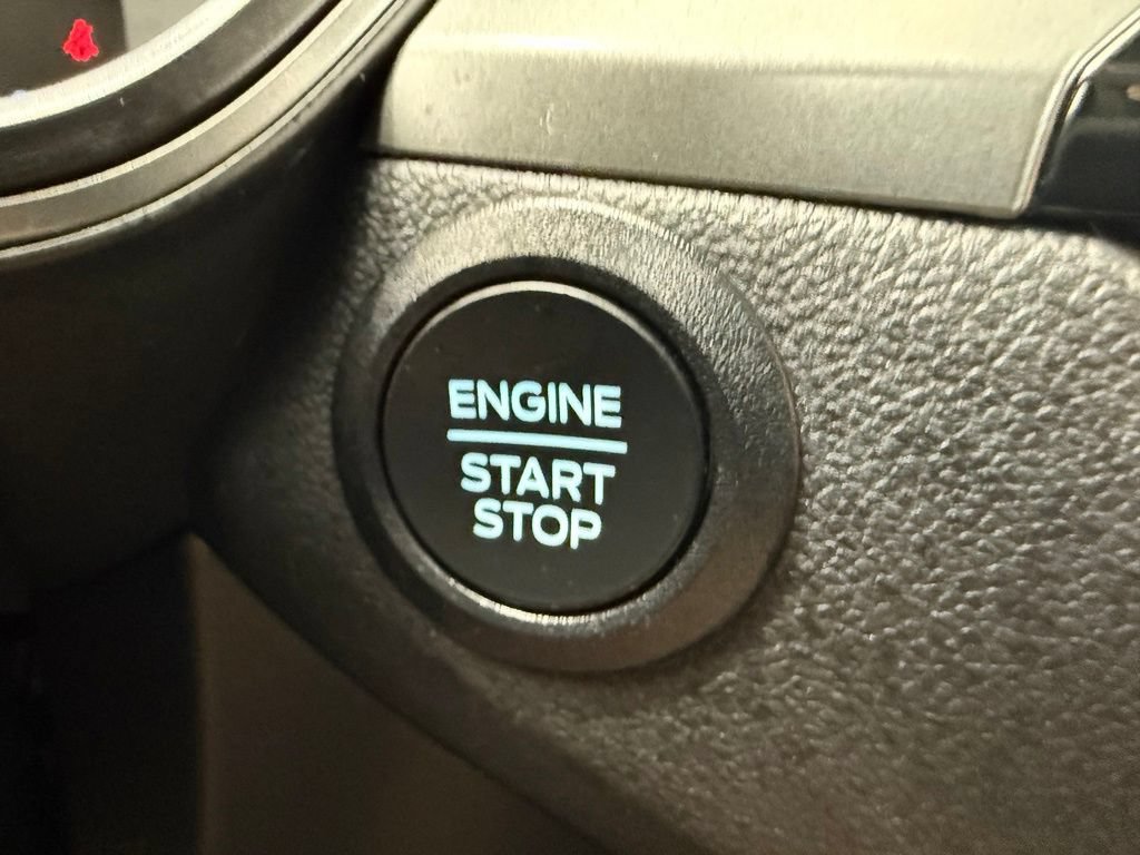 Used 2024 Ford Escape Active AWD/4WD image 45