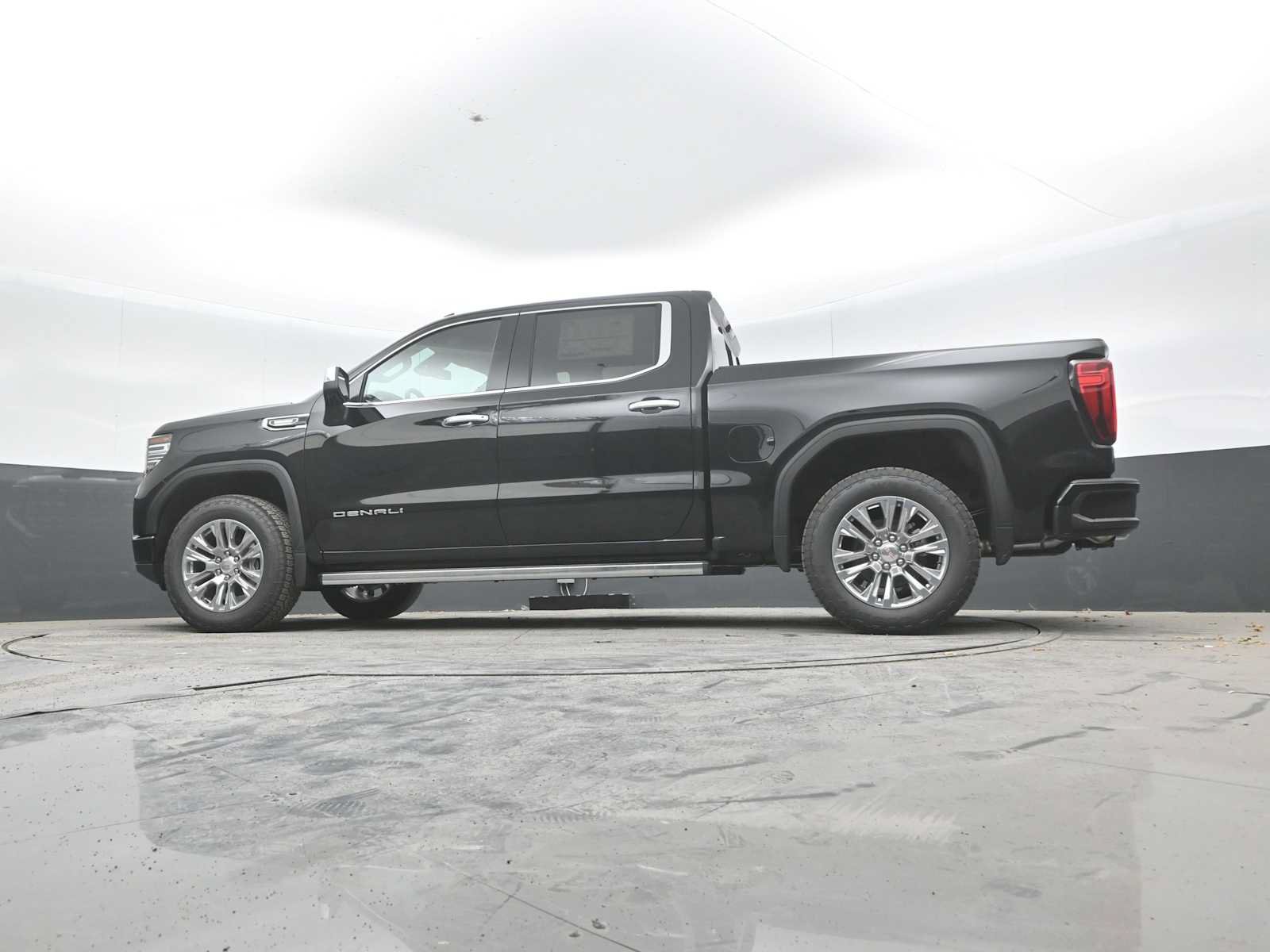 New 2026 GMC Sierra 1500 Denali AWD/4WD image 39