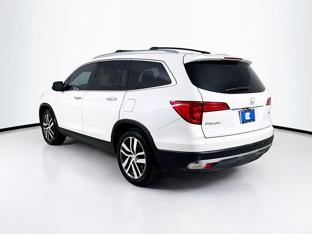 Used 2016 Honda Pilot Touring image 5