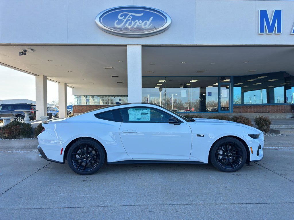 New 2026 Ford Mustang GT image 7