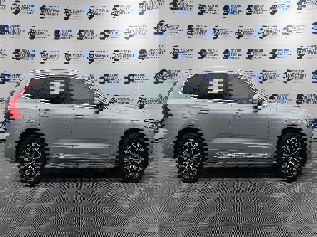 Certified 2023 Volvo XC60 B5 Plus image 6