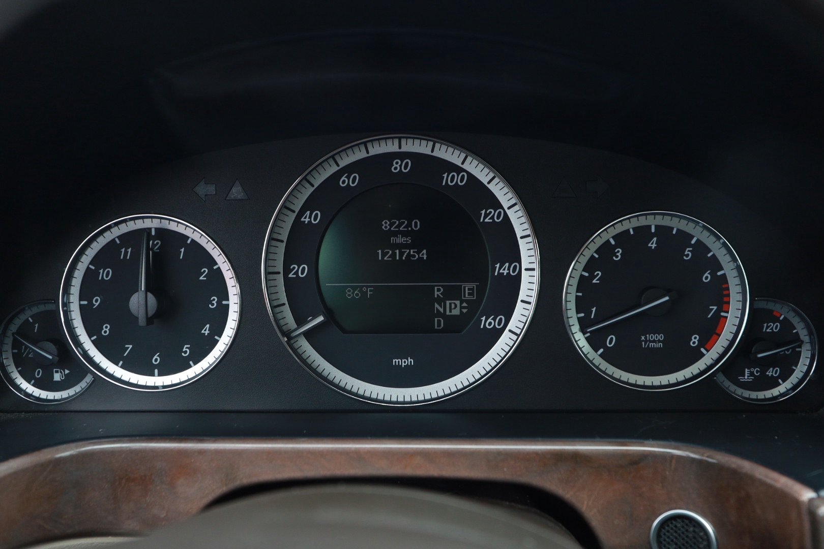 Used 2011 Mercedes-Benz E 350 4MATIC Sedan image 13