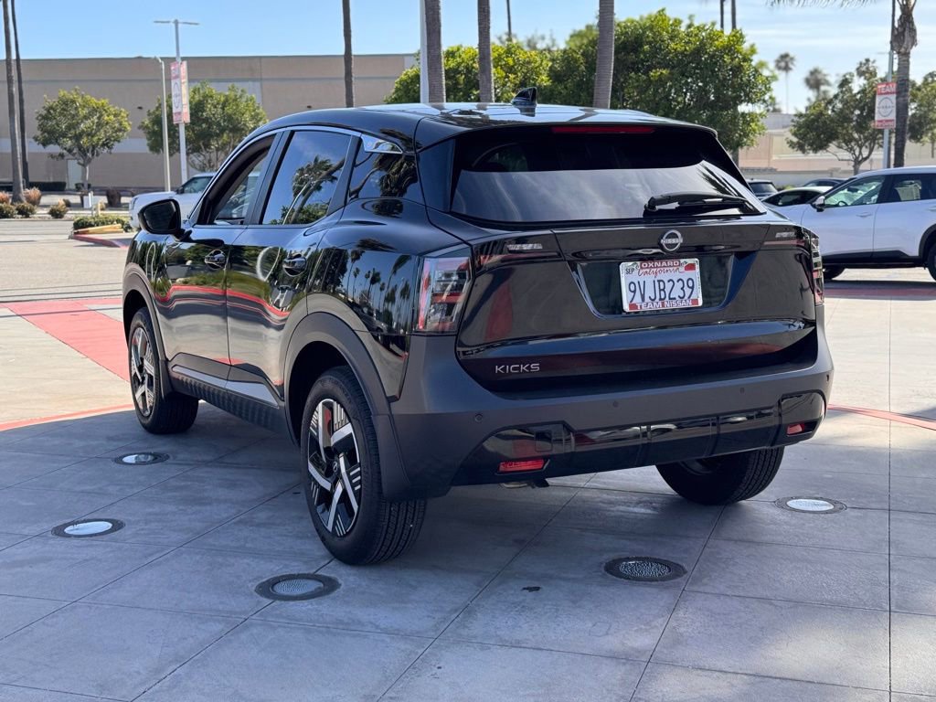 Certified 2025 Nissan Kicks SV FWD image 6