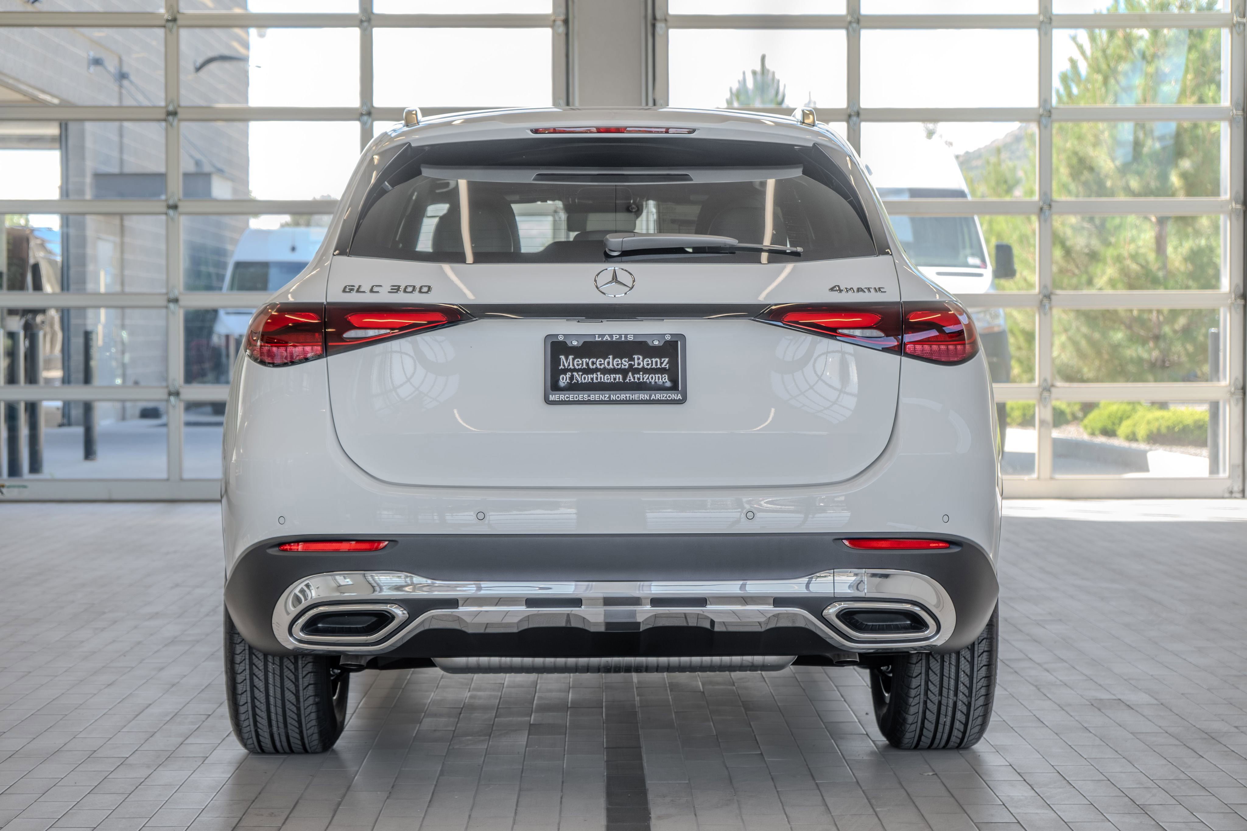 Used 2026 Mercedes-Benz GLC 300 4MATIC image 14