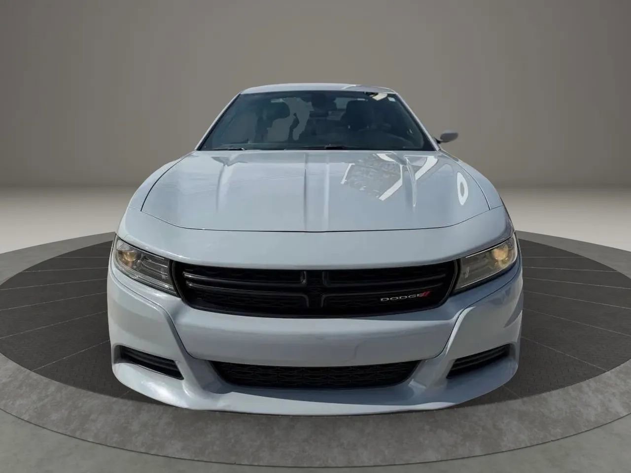 Used 2022 Dodge Charger SXT w/ Plus Group RWD image 2