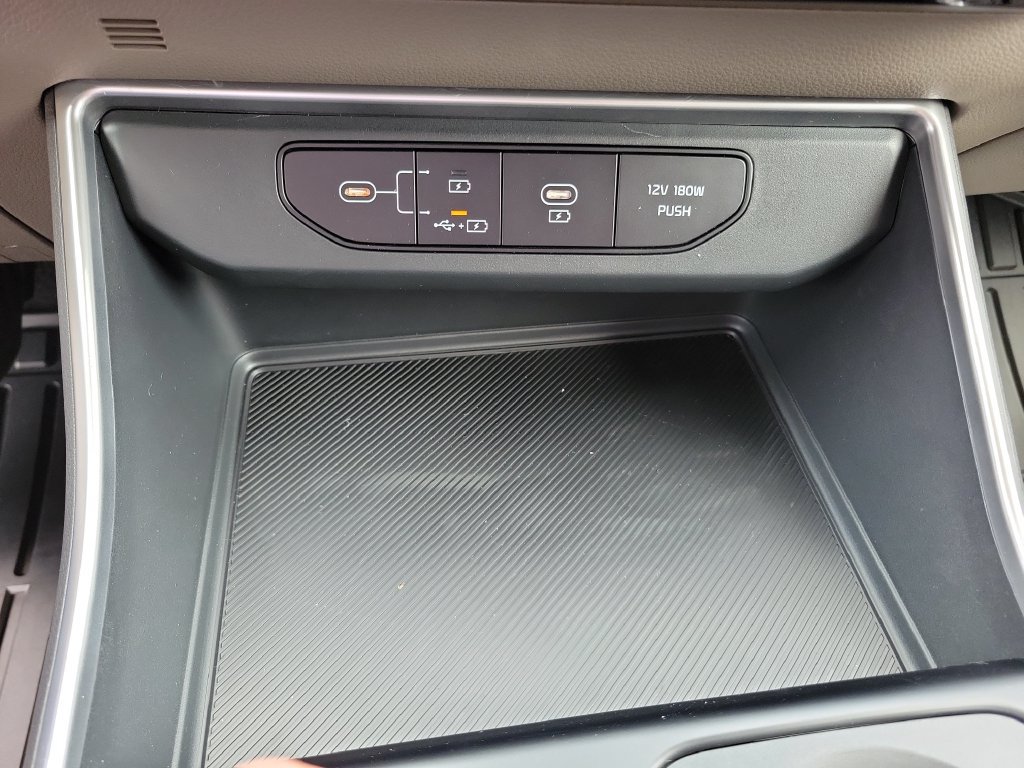 New 2027 Kia Carnival FWD image 19