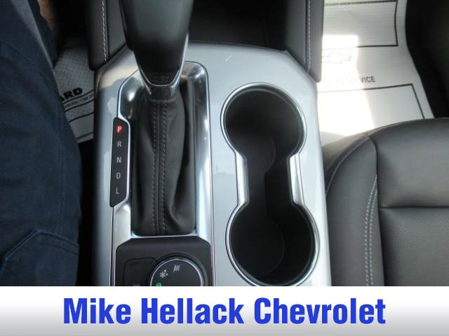 Used 2024 Chevrolet Blazer LT FWD image 32