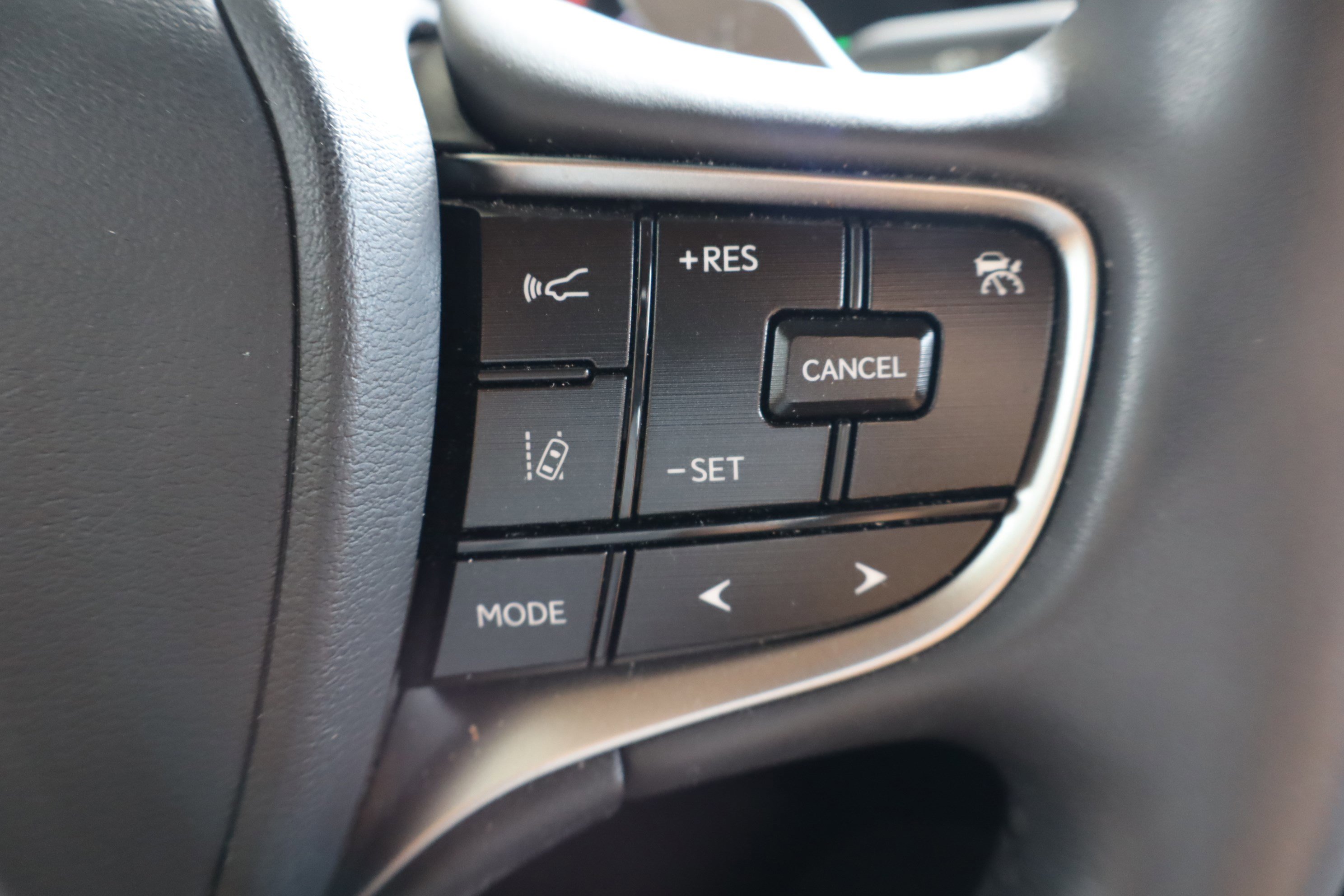 Used 2022 Lexus ES 350 w/ Premium Package image 19