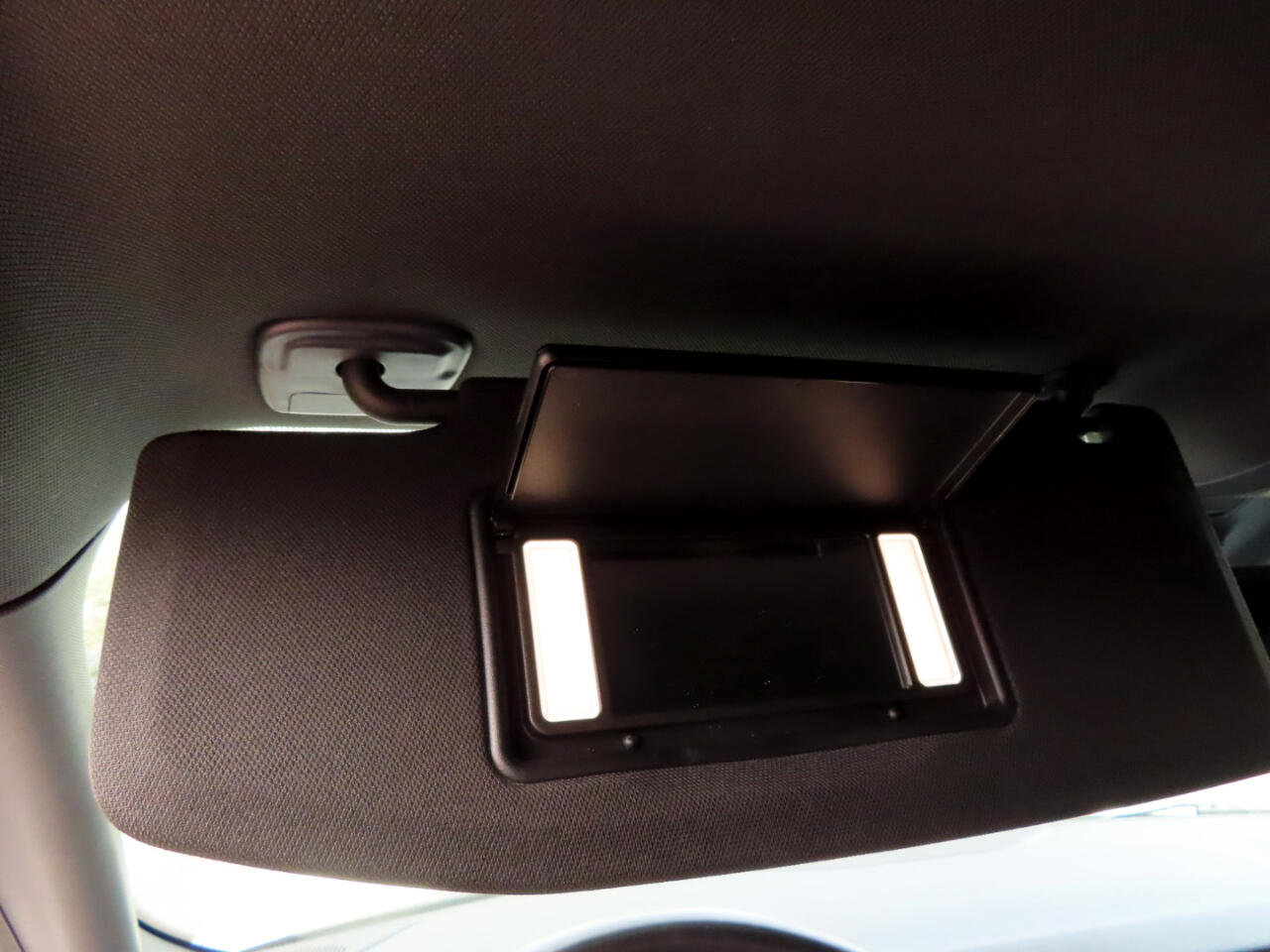 Used 2021 Jeep Grand Cherokee L Laredo image 37