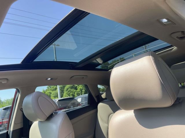 Used 2016 Hyundai Tucson Limited w/ Option Group 03 AWD/4WD image 16