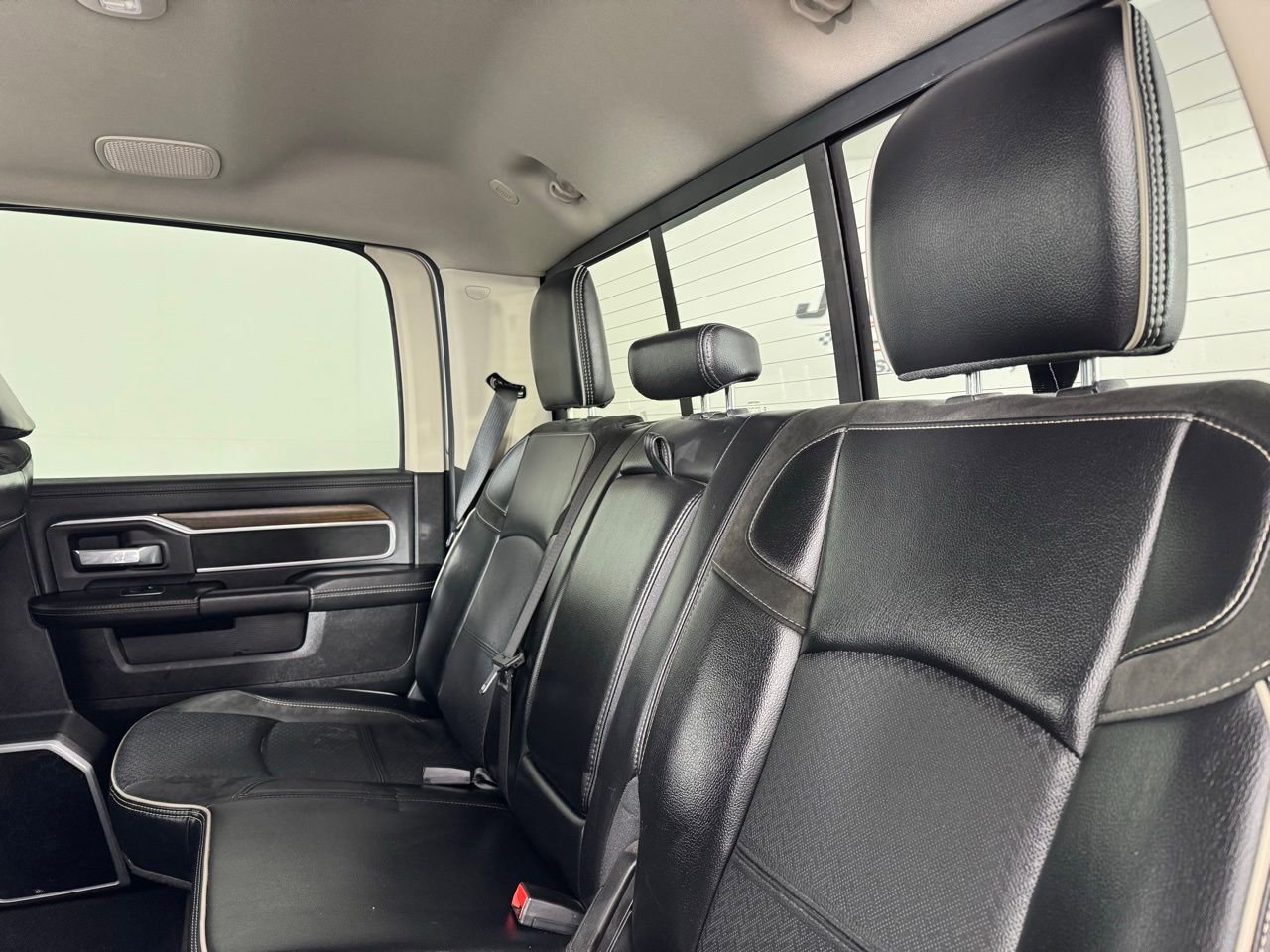 Used 2024 RAM 2500 Laramie image 14