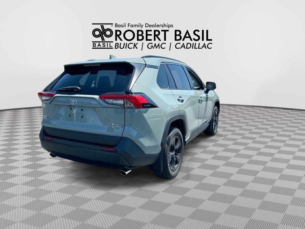 Used 2020 Toyota RAV4 XLE w/ Convenience Package AWD/4WD image 8