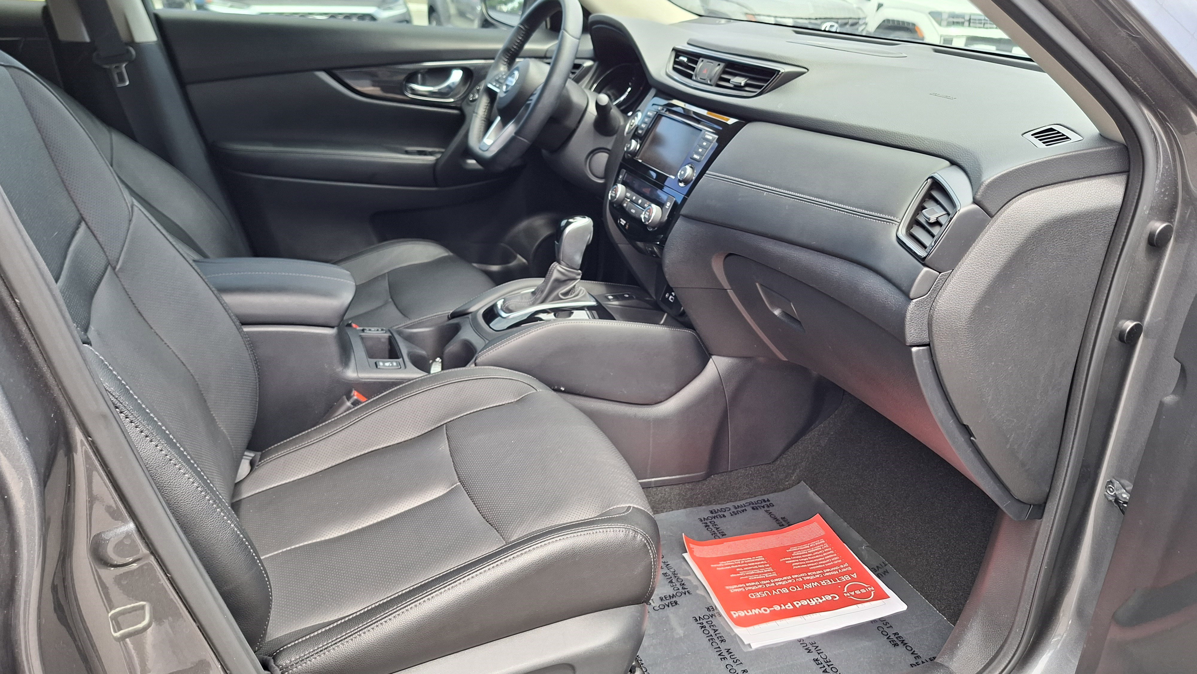 Used 2020 Nissan Rogue SL FWD image 22
