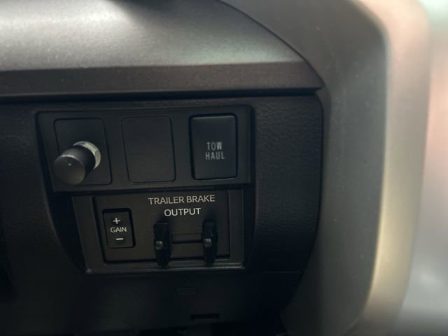 Used 2020 Toyota Tundra SR5 w/ SR5 Upgrade Package image 15