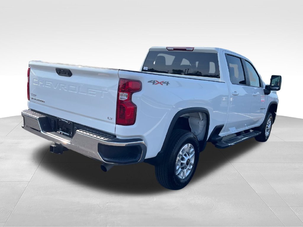 Used 2025 Chevrolet Silverado 2500 LT w/ Convenience Package AWD/4WD image 5