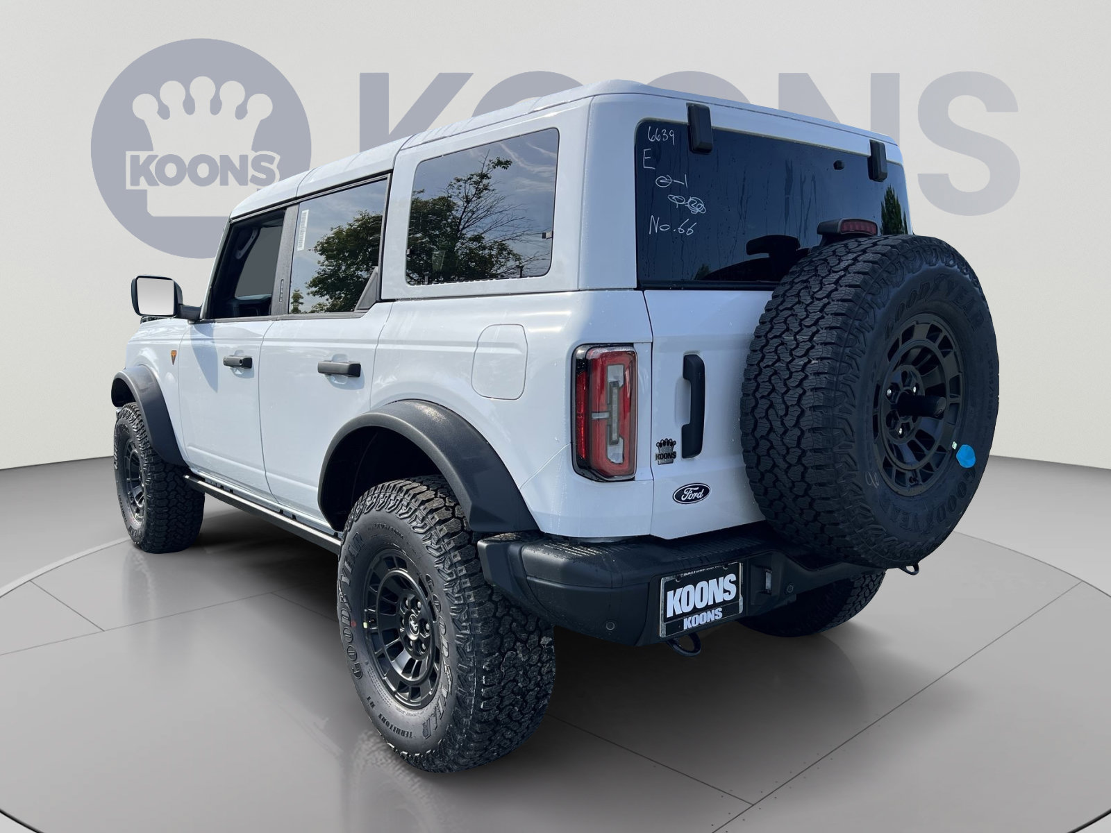New 2026 Ford Bronco Badlands AWD/4WD image 4