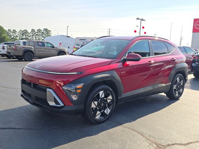 Used 2025 Hyundai Kona SEL FWD image 7