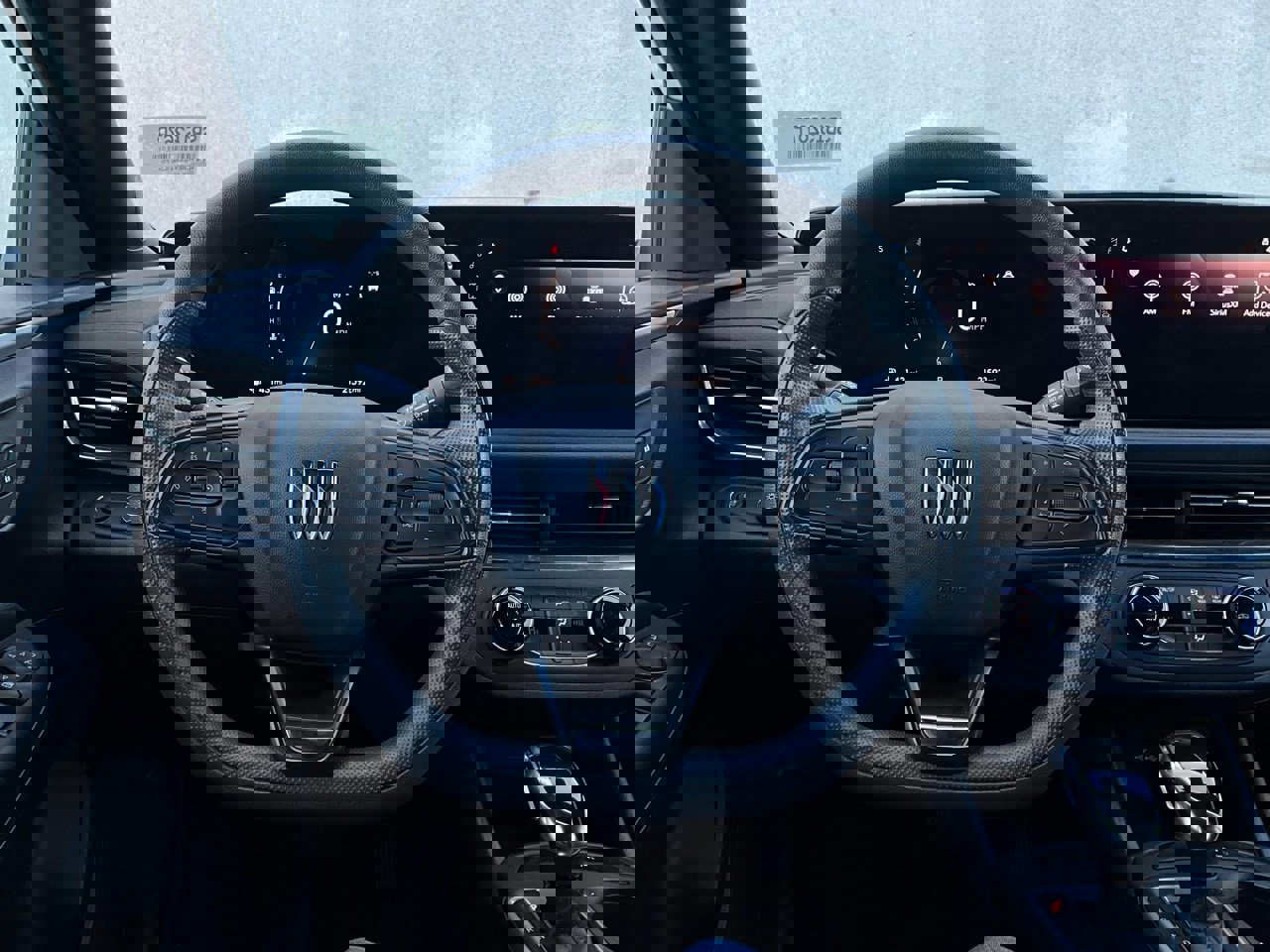 Used 2025 Buick Envista Preferred image 32