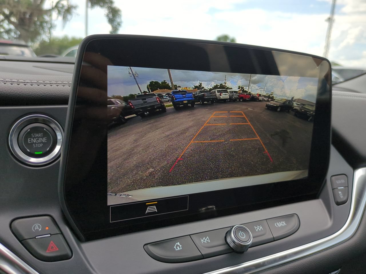 New 2025 Chevrolet Blazer LT w/ Convenience Package FWD image 19