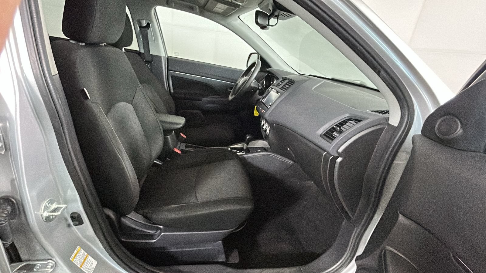 Used 2022 Mitsubishi Outlander Sport ES AWD/4WD image 33