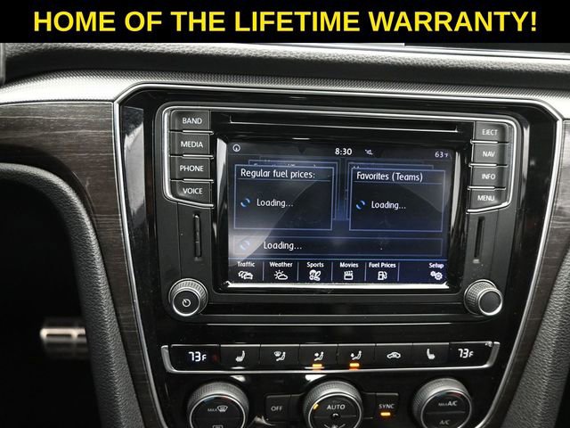 Used 2017 Volkswagen Passat 1.8T SEL Premium image 27