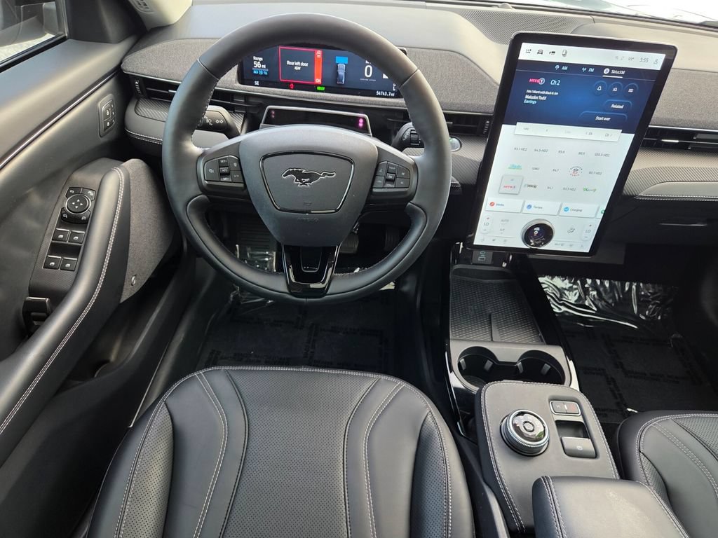 Used 2022 Ford Mustang Mach-E Premium RWD image 10