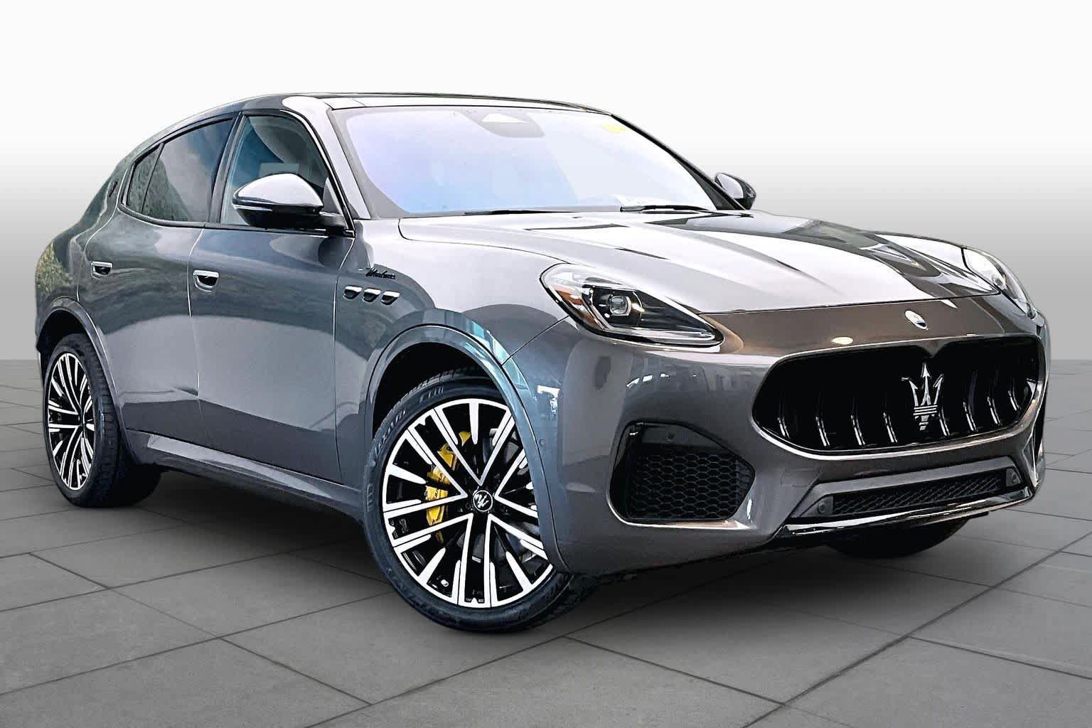 Used 2023 Maserati Grecale Modena AWD/4WD image 3