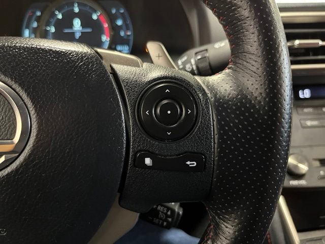 Used 2016 Lexus IS 200t w/ F Sport Package RWD image 23