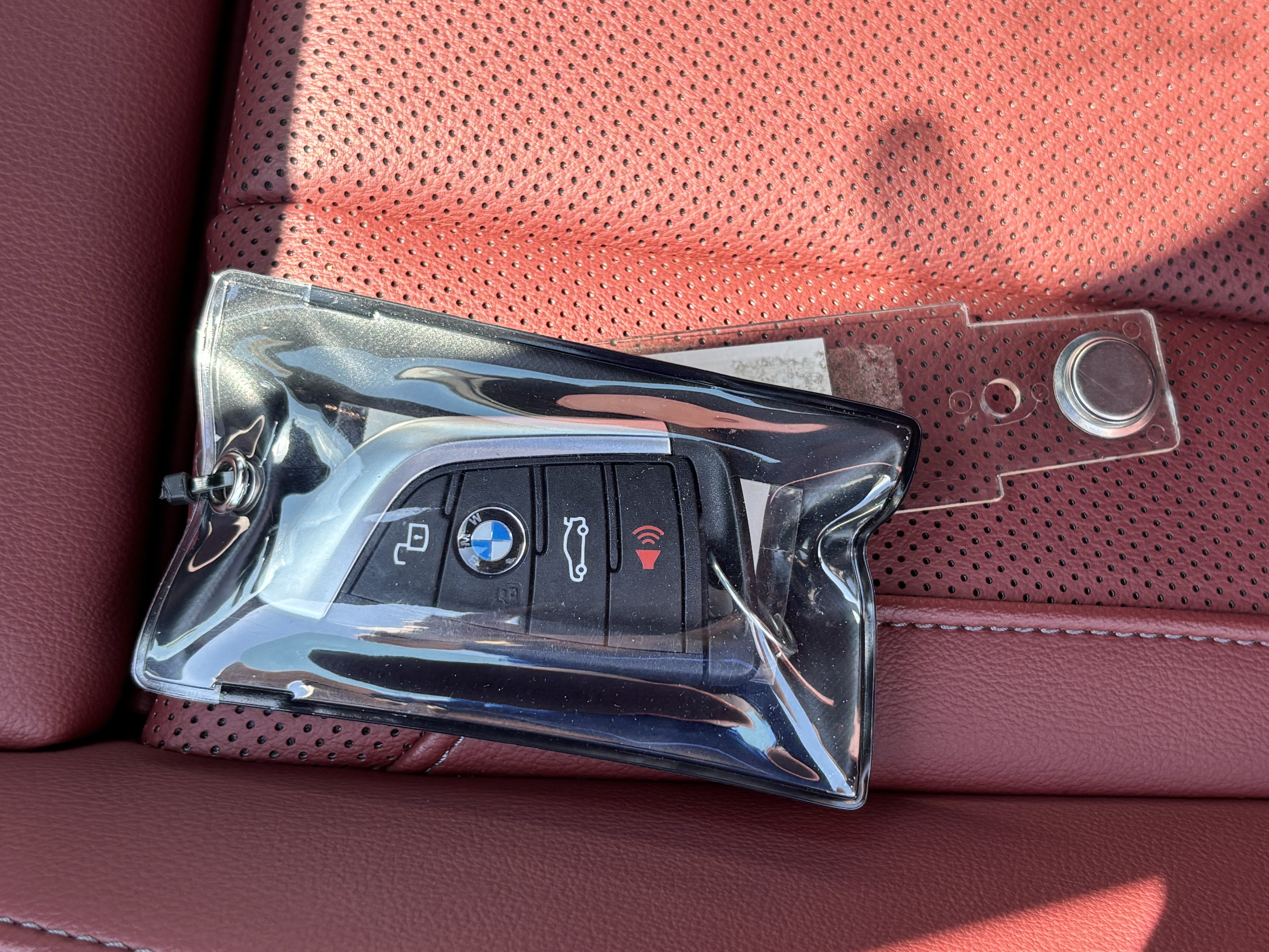 Certified 2026 BMW M440i Convertible RWD image 38