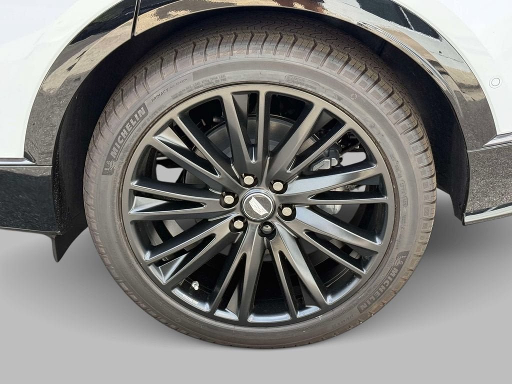 New 2026 Cadillac Lyriq Signature Sport w/ LPO, ONYX Package AWD/4WD image 12