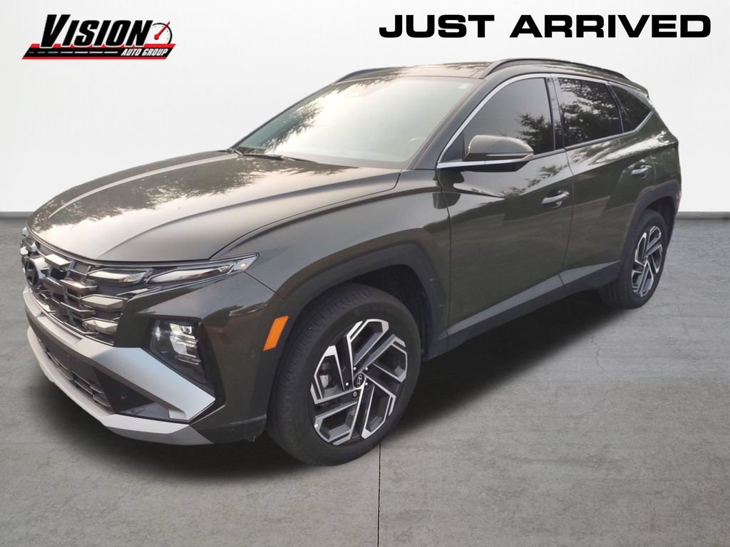 Used 2025 Hyundai Tucson Limited AWD/4WD image 1