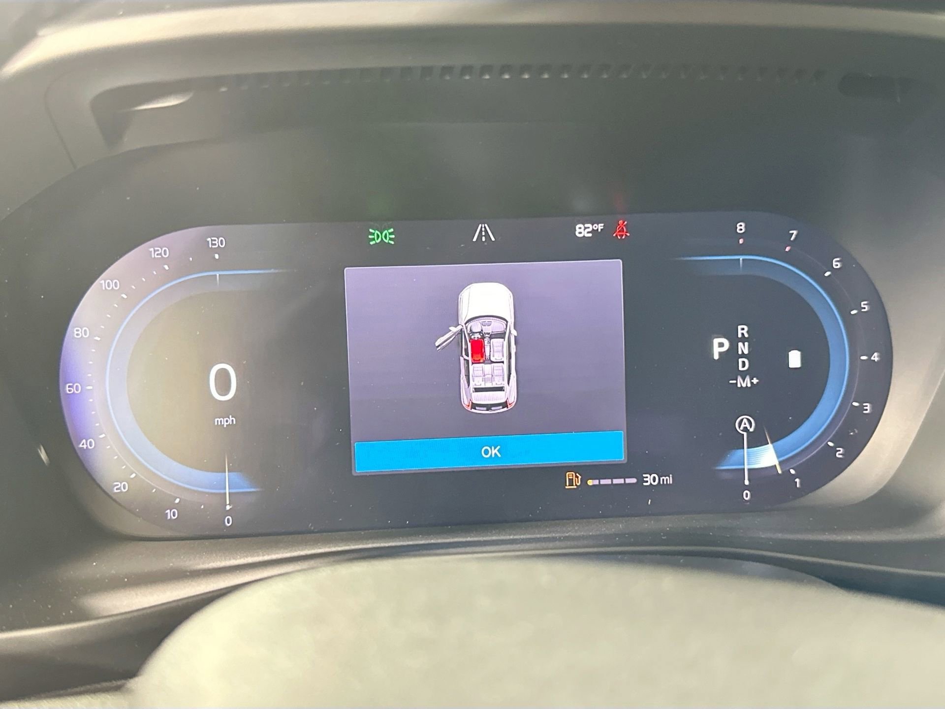 New 2025 Volvo XC40 B5 Ultra w/ Protection Package Premier image 8